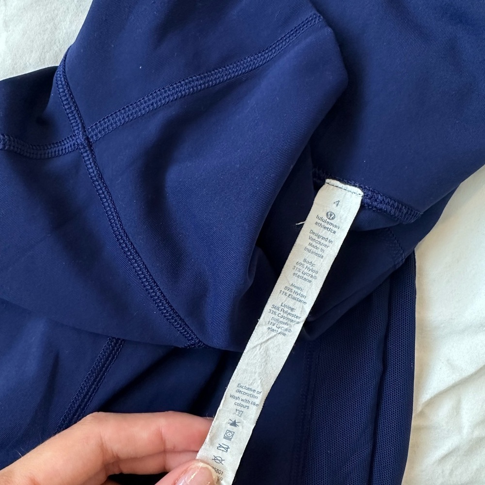 Lululemon mesh blue leggings